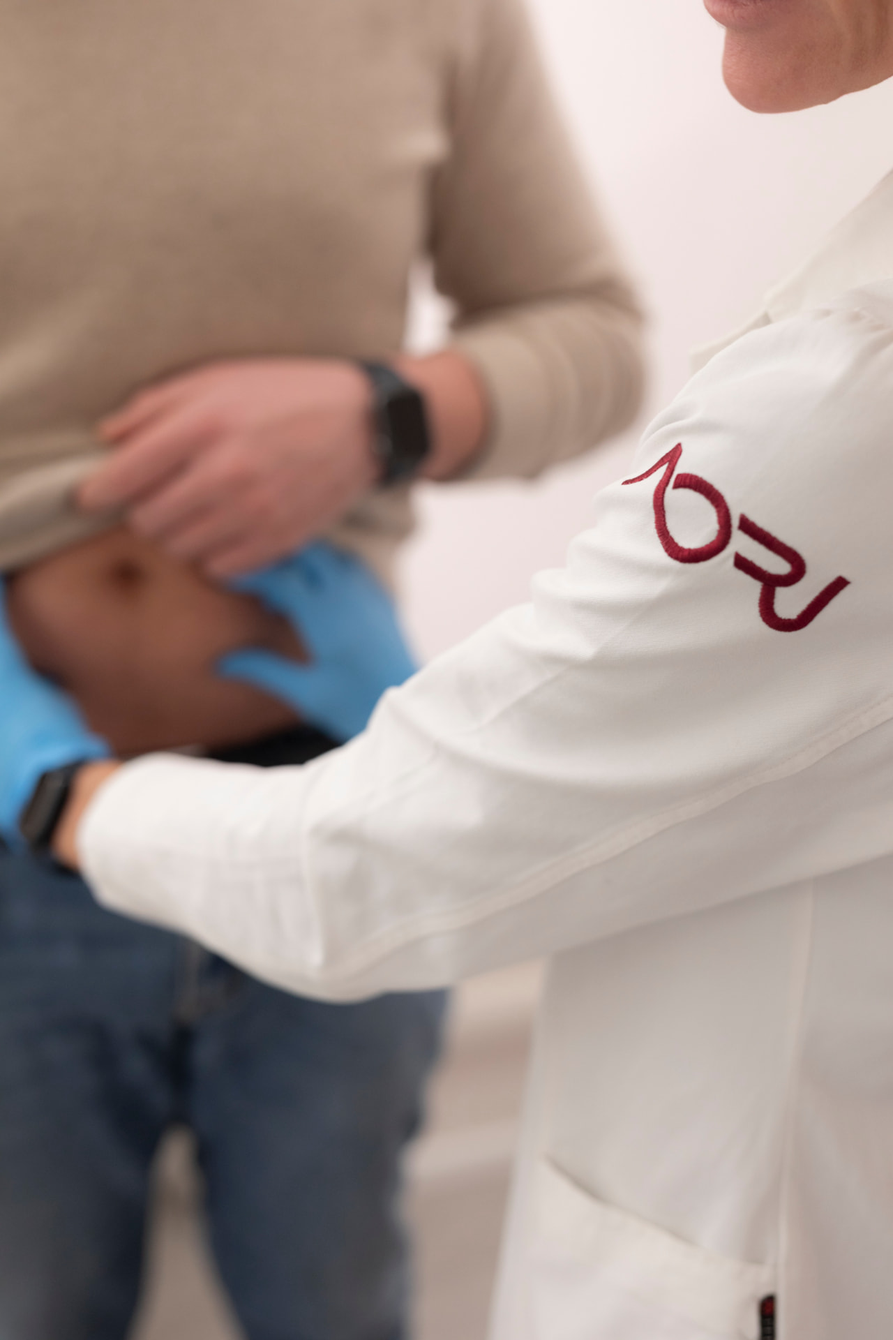 Visita medica presso AORI Medical Beauty Clinic
